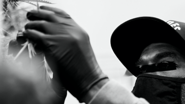 jay-z-debuts-new-weed-brand,-monogram