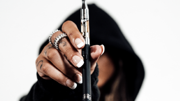 summer-fridays-are-back-with-heavy-hitters-‘sip-&-smoke’