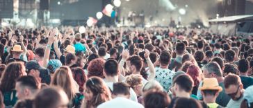 the-ultimate-stoner’s-guide-to-weed-at-festivals