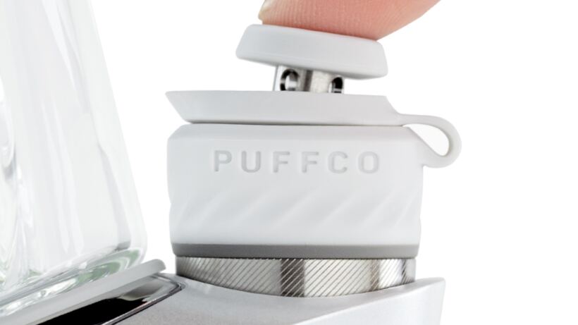hands-on-the-newest-puffco-peak-pro-with-3dxl-chamber